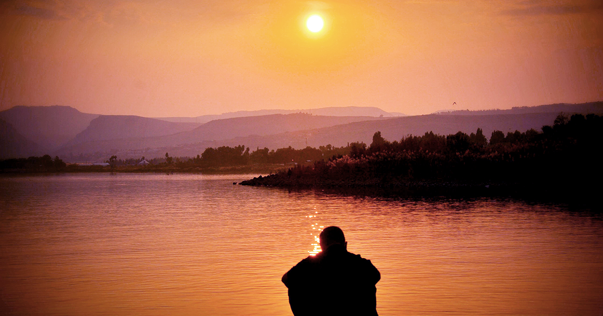 improve sleep diurnal rhythm watching sunset